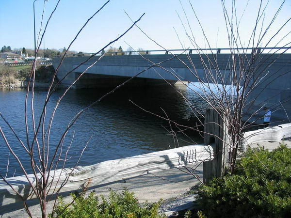 Dog n Suds (DogNSuds, Dog-N-Suds) - Summer 2003 Photo (newer photo)